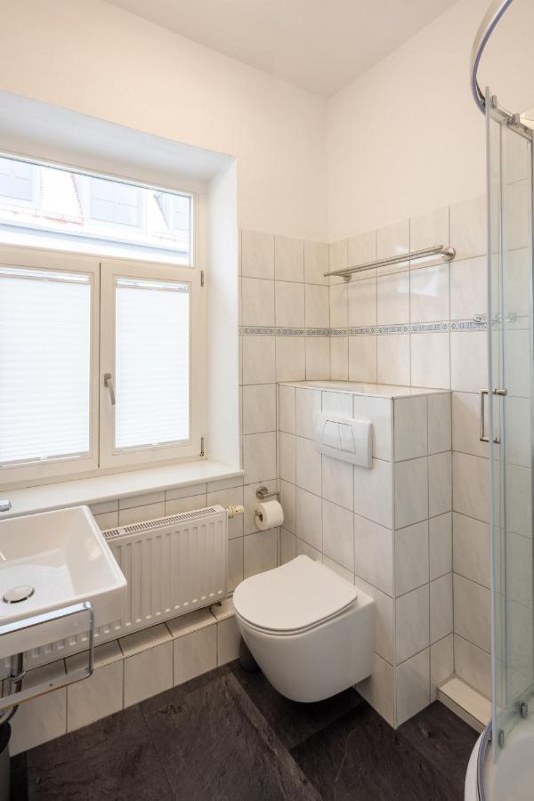 Hotel Schwanen Memmingen Bagian luar foto