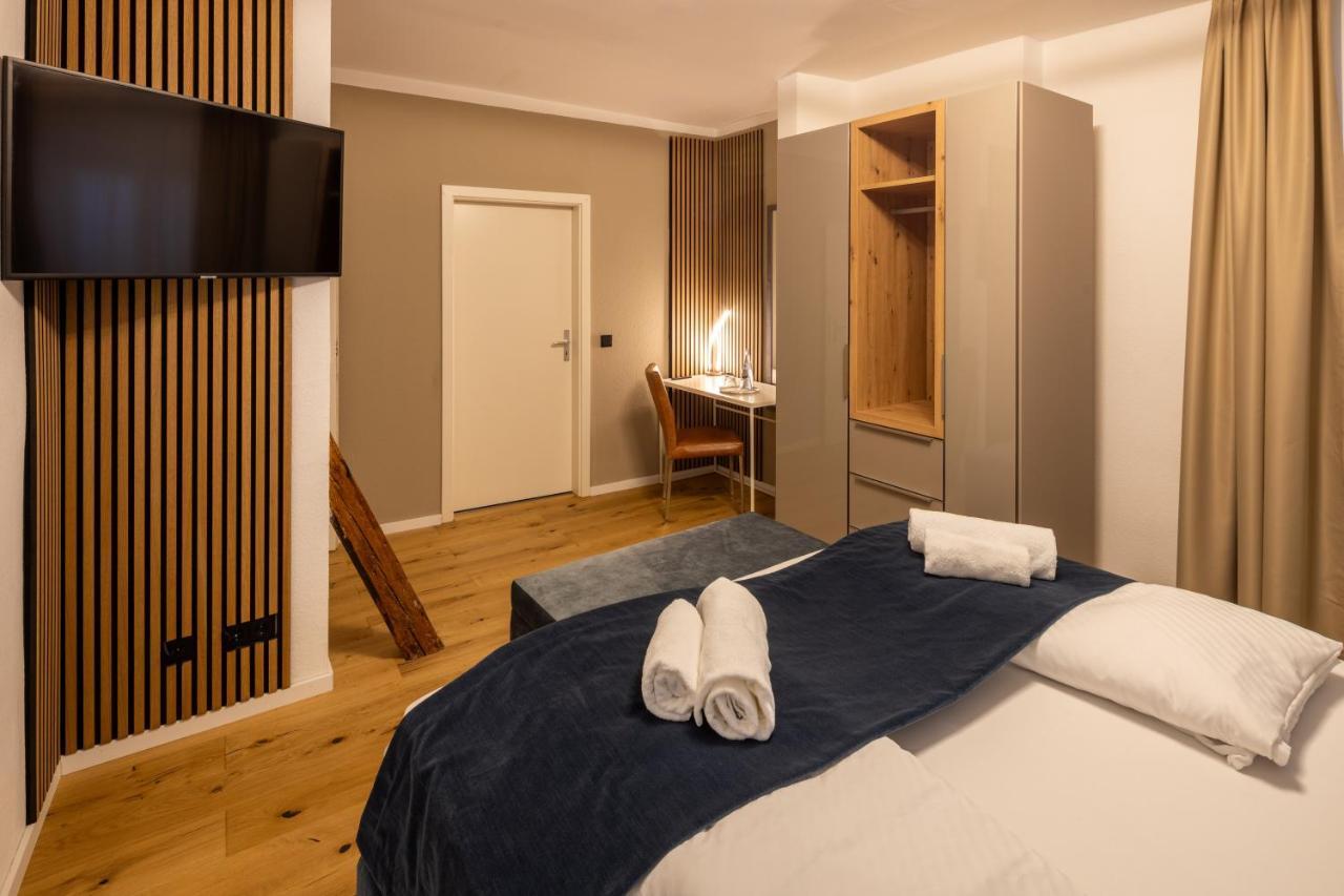 Hotel Schwanen Memmingen Bagian luar foto